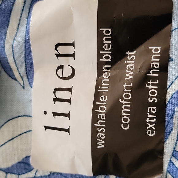 Dash Tropical Flower Multi Blue Linen Crop Pants NWT - Picture 3 of 7